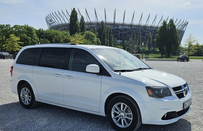 Dodge Grand Caravan cena 71999 przebieg: 165550, rok produkcji 2019 z Warszawa małe 704